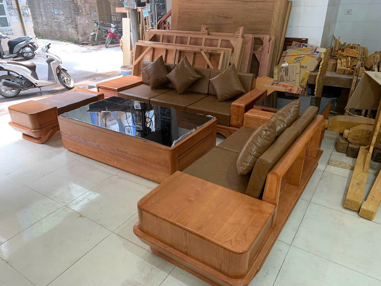 Bàn ghế phòng khách gỗ sồi lau vân tự nhiên giá xưởng